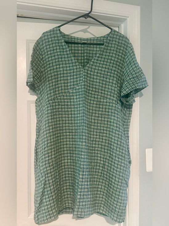 Old Navy Dresses & Skirts - Green Plaid Casual Woven Dress